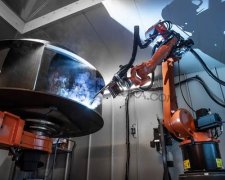 庫卡機器人鋼結構焊接WGFACS節氣裝置