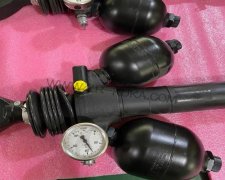 kuka庫卡機器人平衡缸GA20氣壓不足維修